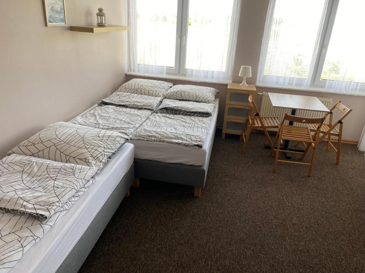 Pokoje Goscinne " Awia " Łeba Esterno foto